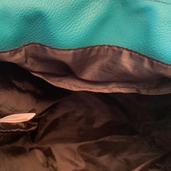Teal turquoise purse - Picture 3 of 3